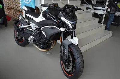 CFMOTO 800NK Advanced (2023 - 26) nuova