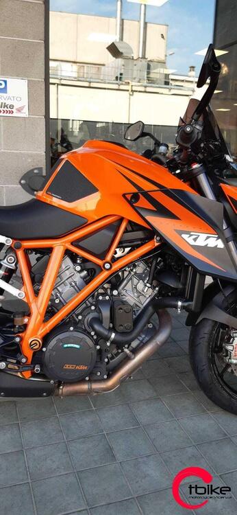 KTM 1290 Super Duke R ABS (2014 - 16) (5)