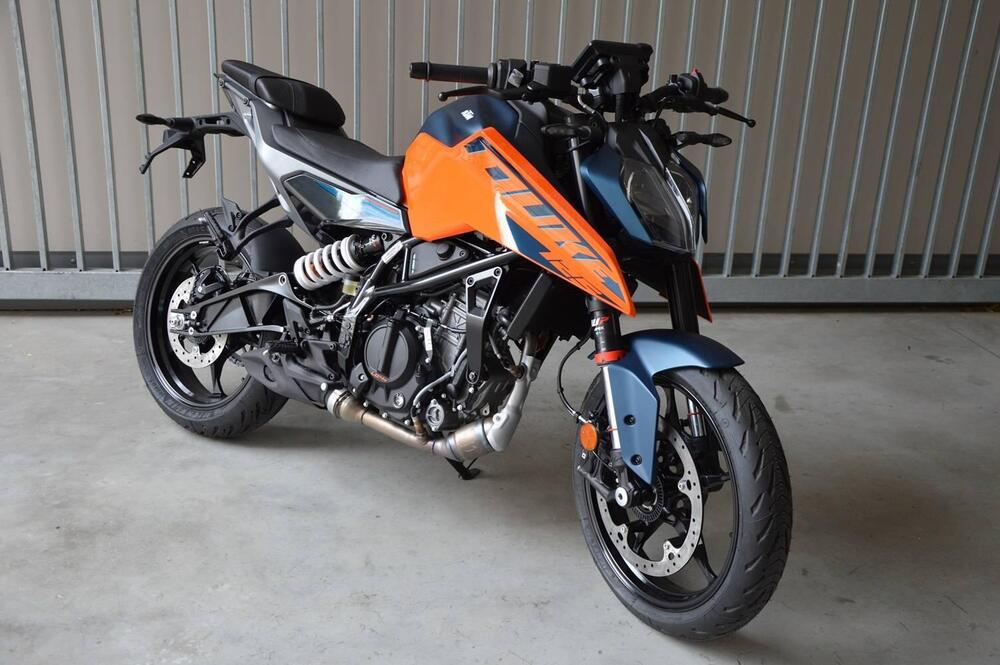 KTM 125 Duke (2024)