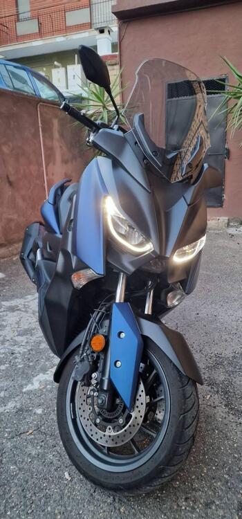 Yamaha X-Max 400 Tech Max (2020) (4)