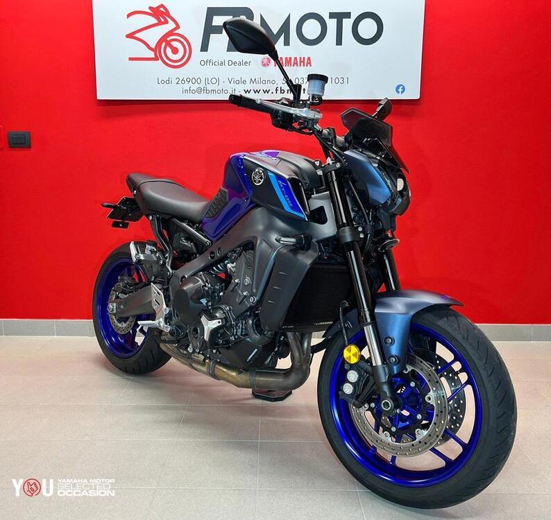 Yamaha MT-09 (2021 - 23) (2)