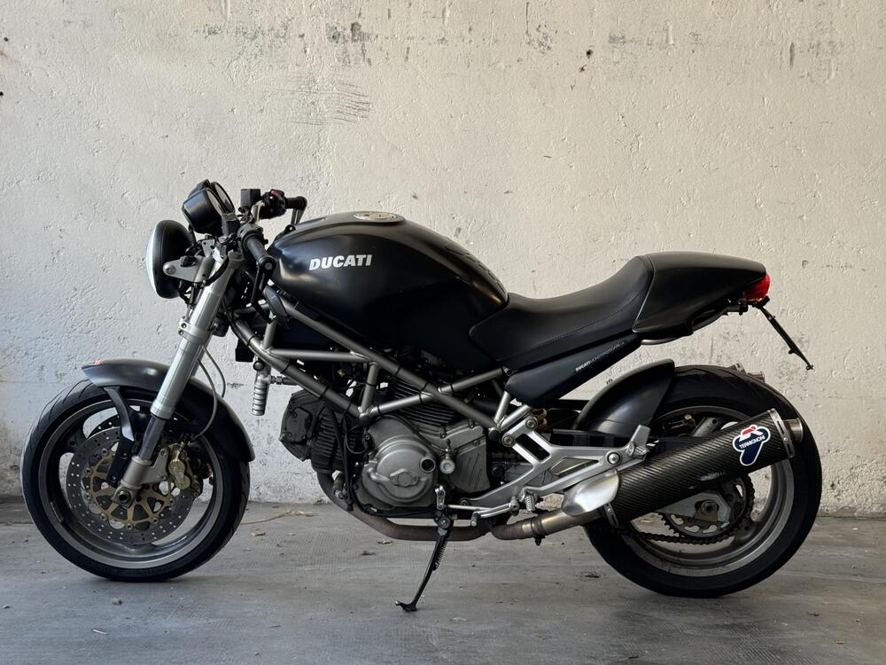 Ducati Monster 620 Dark (2003 - 06) (2)