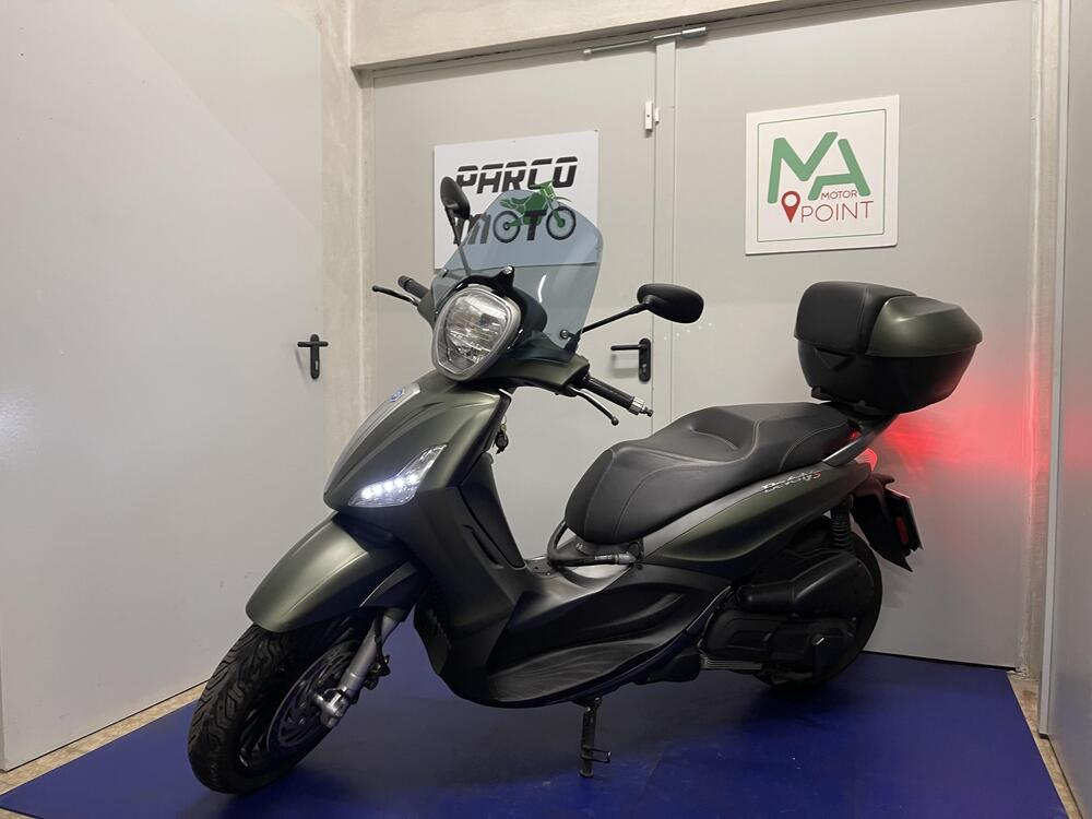 Piaggio Beverly 300 S i.e. (2015 - 16) (2)