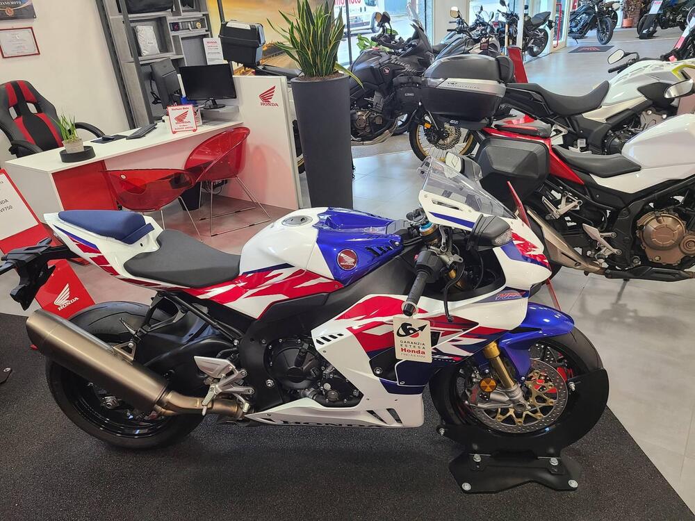 Honda CBR 1000 RR-R Fireblade SP 30th Anniversary (2022 - 23)