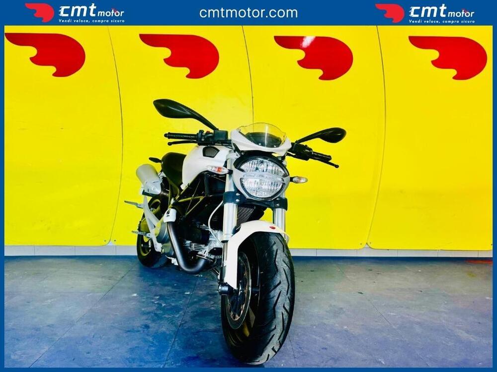 Ducati Monster 696 (2008 - 13) (2)