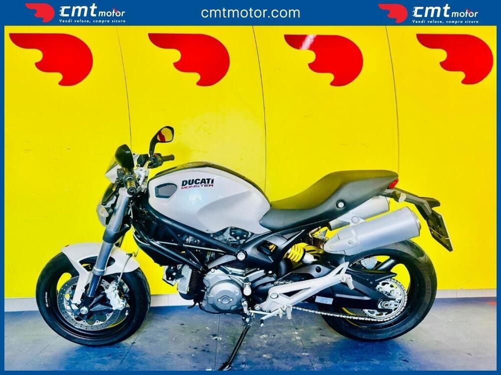 Ducati Monster 696 (2008 - 13) (3)