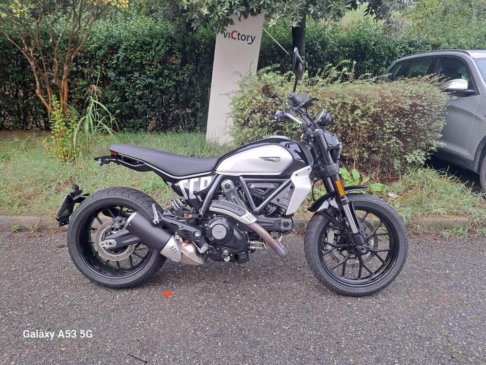 Ducati Scrambler 800 Icon (2023 - 24)