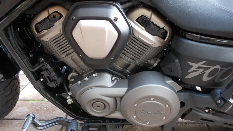 Benda Motorcycles Chinchilla 500 V2 (2025 - 26) (3)