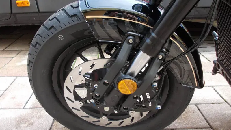 Benda Motorcycles Chinchilla 500 V2 (2025 - 26) (4)