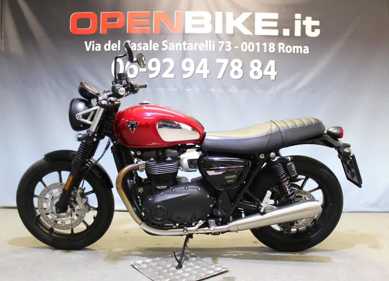 Triumph Speed Twin 900 Chrome Edition (2023) (2)