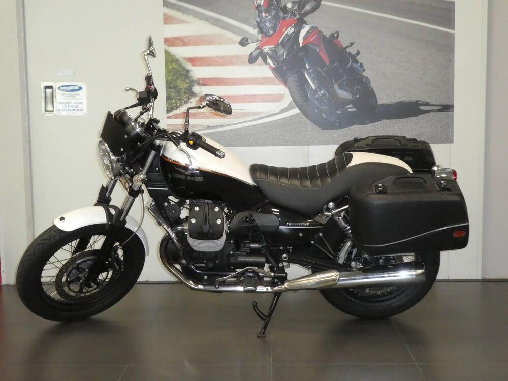 Moto Guzzi Nevada 750 Anniversario (2012 - 13) (3)