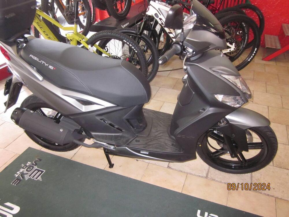 Kymco Agility 50 R16 + (2021 - 24) (3)