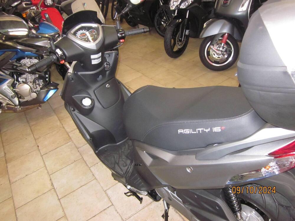 Kymco Agility 50 R16 + (2021 - 24) (5)