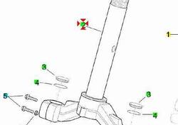 Piastra di sterzo Aprilia Scarabeo 125 AP8123904