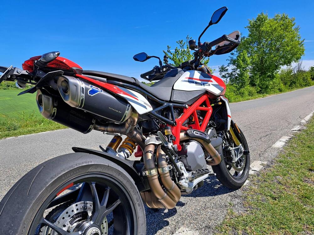 Ducati Hypermotard 950 SP (2022 - 24) (2)