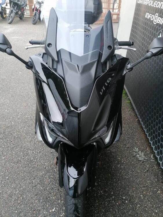 Yamaha T-Max 530 (2017 - 19) (4)