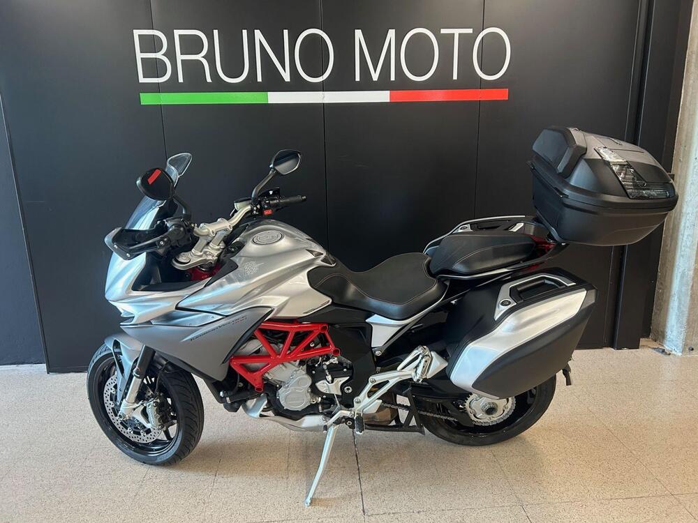 MV Agusta Turismo Veloce 800 (2014 - 16) (2)