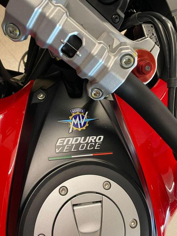 MV Agusta LXP Enduro Veloce (2024) (2)