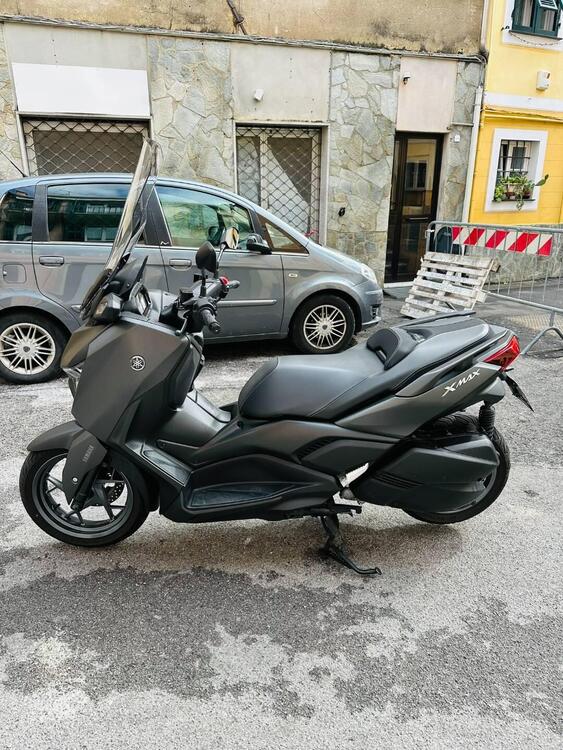 Yamaha X-Max 300 (2021 - 24) (3)