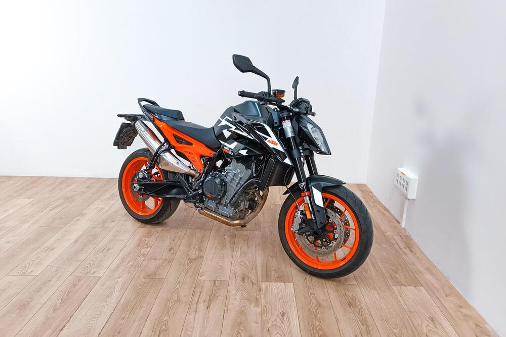 KTM 890 Duke GP (2022 - 23) (2)