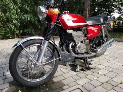 Suzuki GT 380 d'epoca