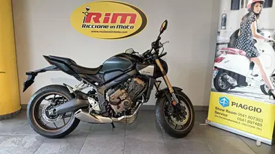 Honda CB 650 R E-Clutch (2024 - 26) nuova