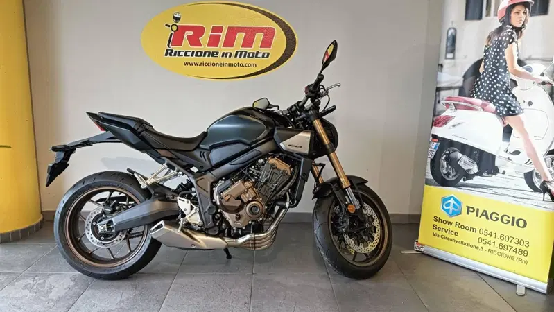 Honda CB 650 R E-Clutch (2024 - 26)