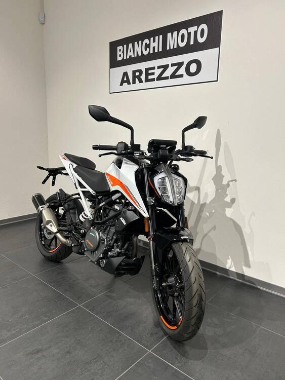 KTM 390 Duke (2021 - 23) (3)