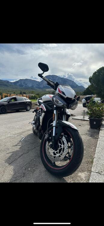 Triumph Street Triple S (2020 - 23) (3)