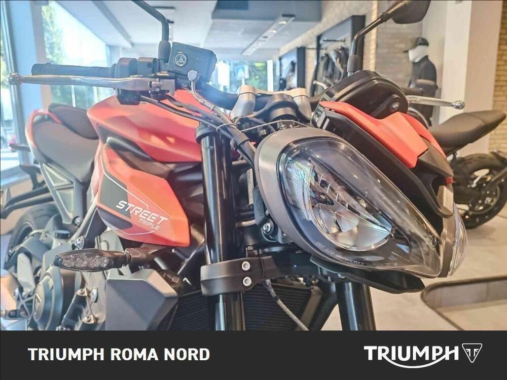 Triumph Street Triple R (2020 - 23) (2)