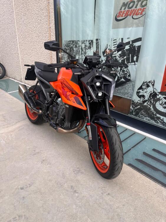 KTM 990 Duke (2024) (2)