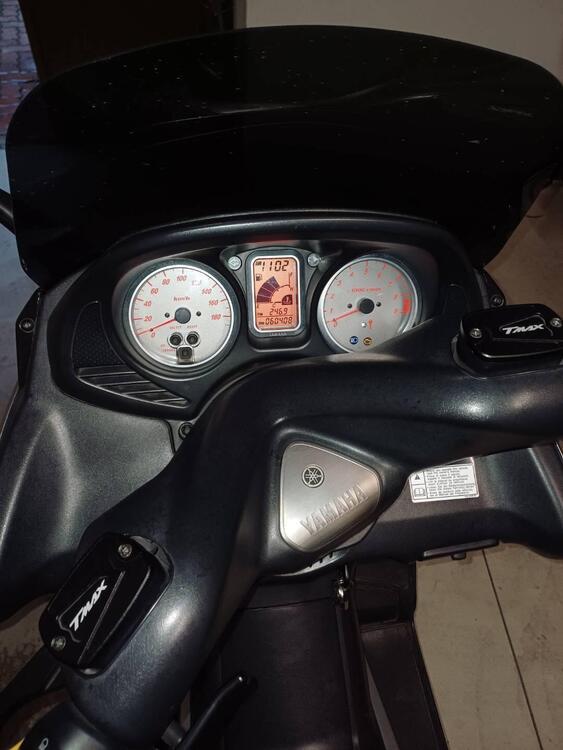 Yamaha T-Max 500 (2004 - 07) (5)