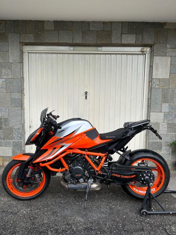 KTM 1290 Super Duke R (2022 - 23)