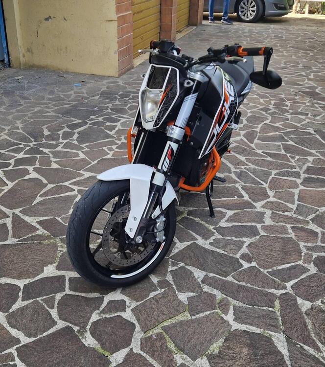 KTM 690 Duke (2012 - 16) (2)