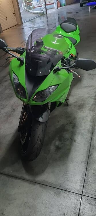 Kawasaki Ninja 600 ZX-6R (2009 - 16) (4)