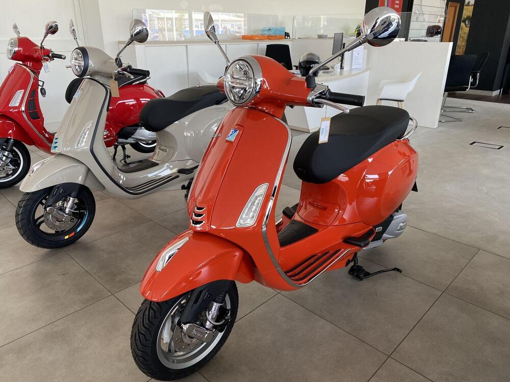 Vespa Primavera 125 (2024)