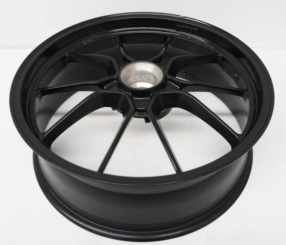 Ruota post Ducati MTS (2)