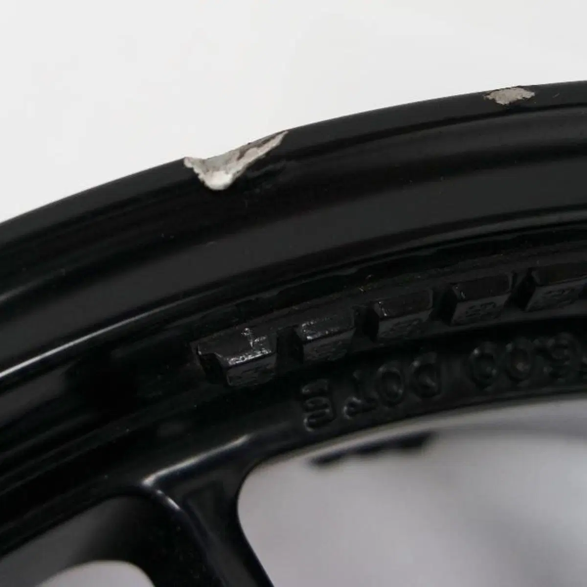 Ruota post Ducati MTS (4)