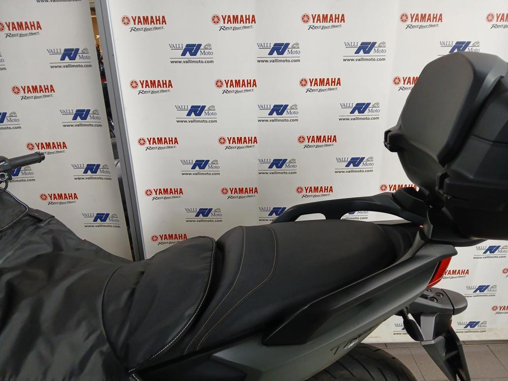 Yamaha T-Max 560 Tech Max (2020) (5)