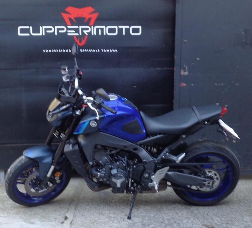 Yamaha MT-09 (2021 - 23) (4)