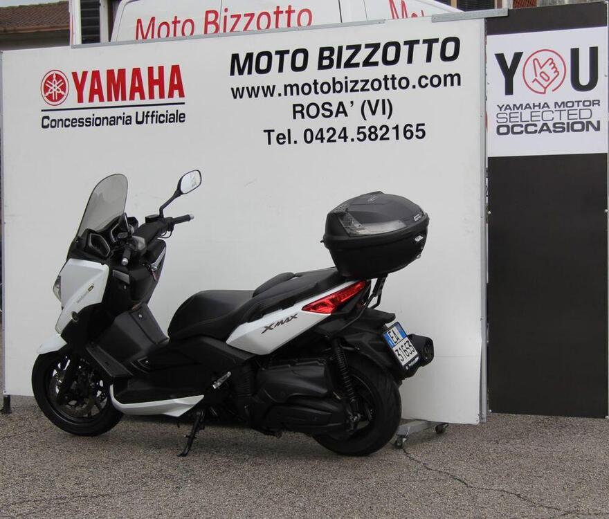 Yamaha X-Max 400 (2013 - 16) (4)