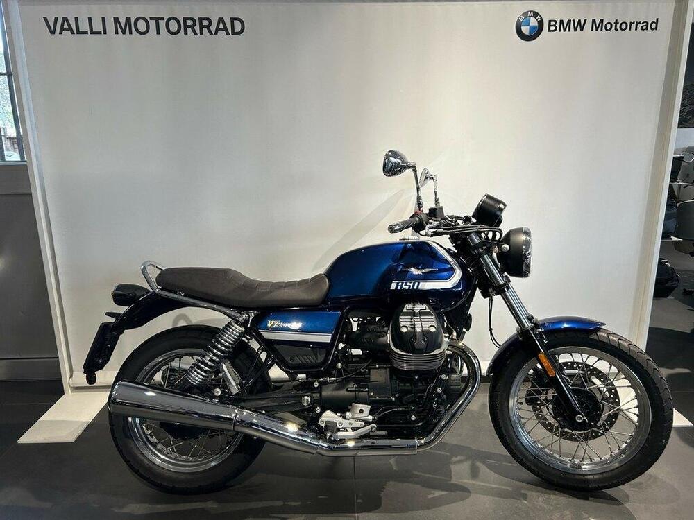 Moto Guzzi V7 850 Stone Special Abs (2021)