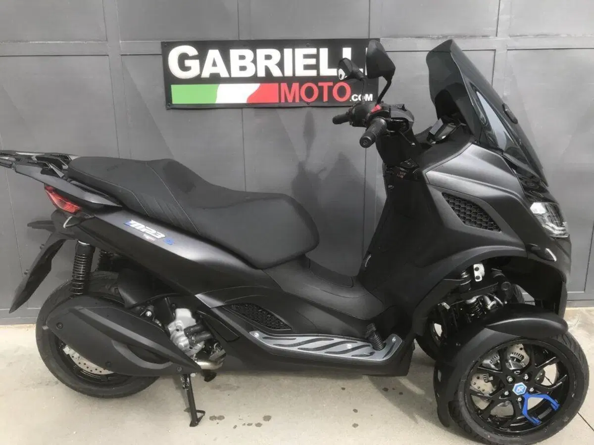 Piaggio MP3 300 Sport ABS Hpe (2021 - 24) (4)