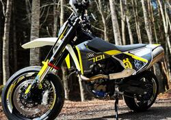 Husqvarna 701 Supermoto (2022) usata