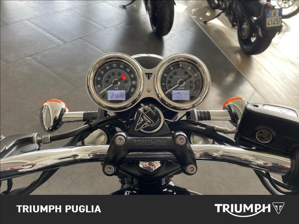 Triumph Bonneville T120 (2021 - 24) (3)