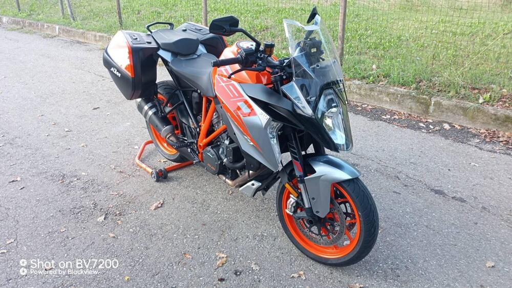 KTM 1290 Super Duke GT ABS (2016 - 18) (3)