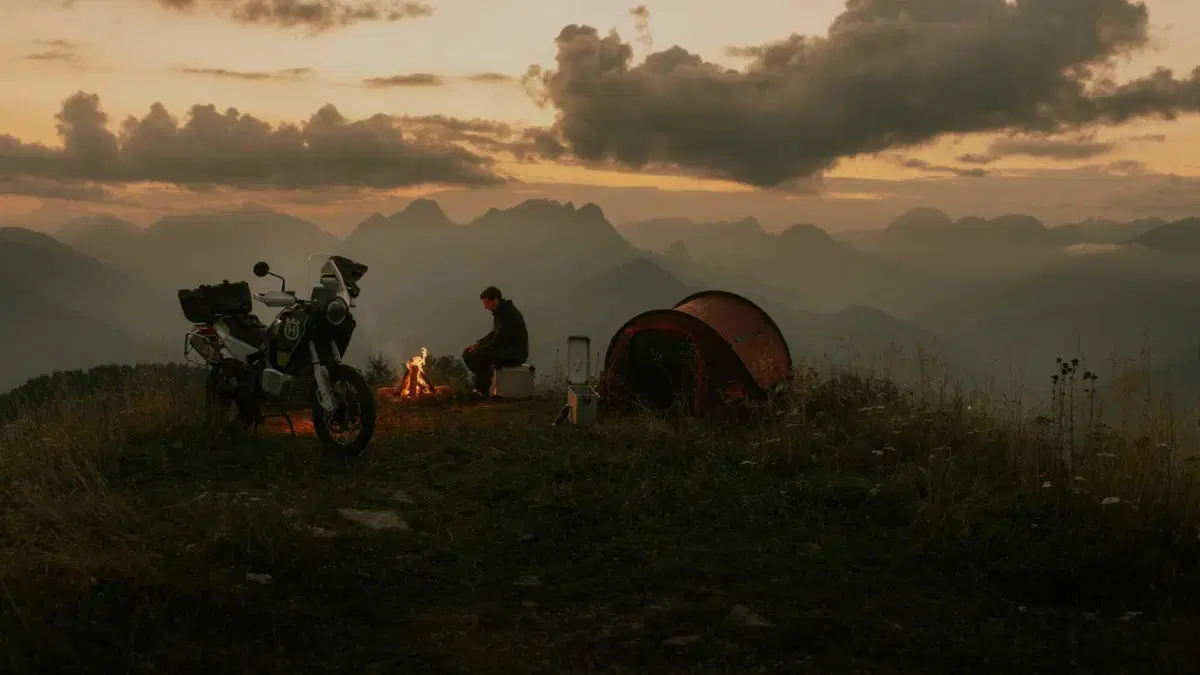 Norden 901 Expedition 2025. Husqvarna aggiorna la sua travel-adventure (8)