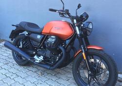 Moto Guzzi V7 Stone (2021 - 24) usata