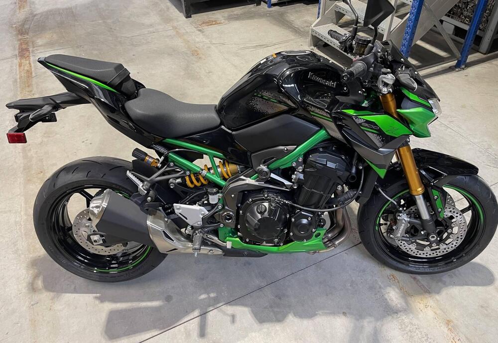 Kawasaki Z 900 SE Performance (2023 - 24)