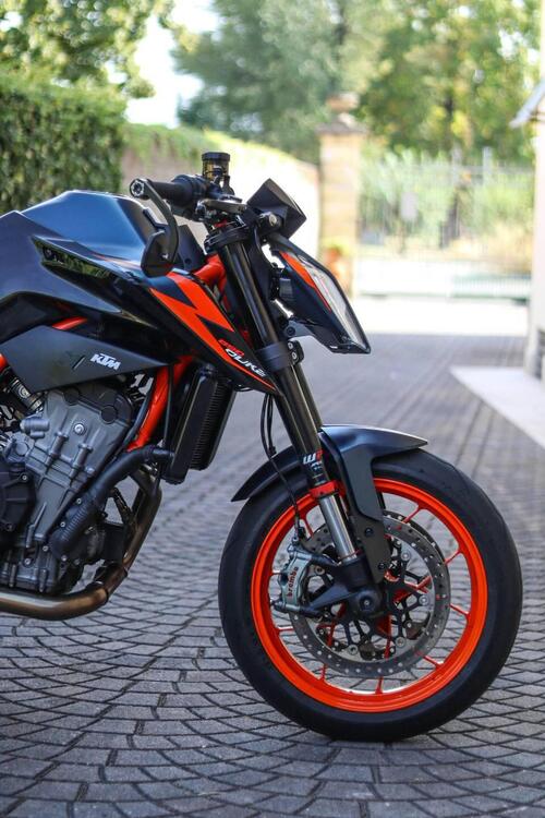 KTM 890 Duke R (2022 - 23) (2)